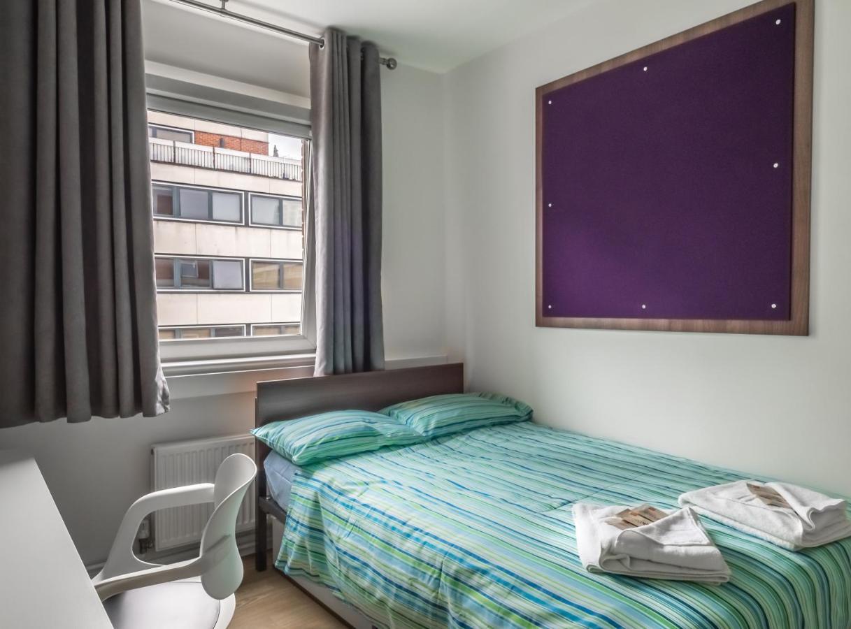 Standard Double Room with Shared Bathroom
